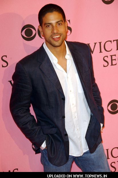 Adam-Rodriguez at 2007 Victoria's Secret Fashion Show